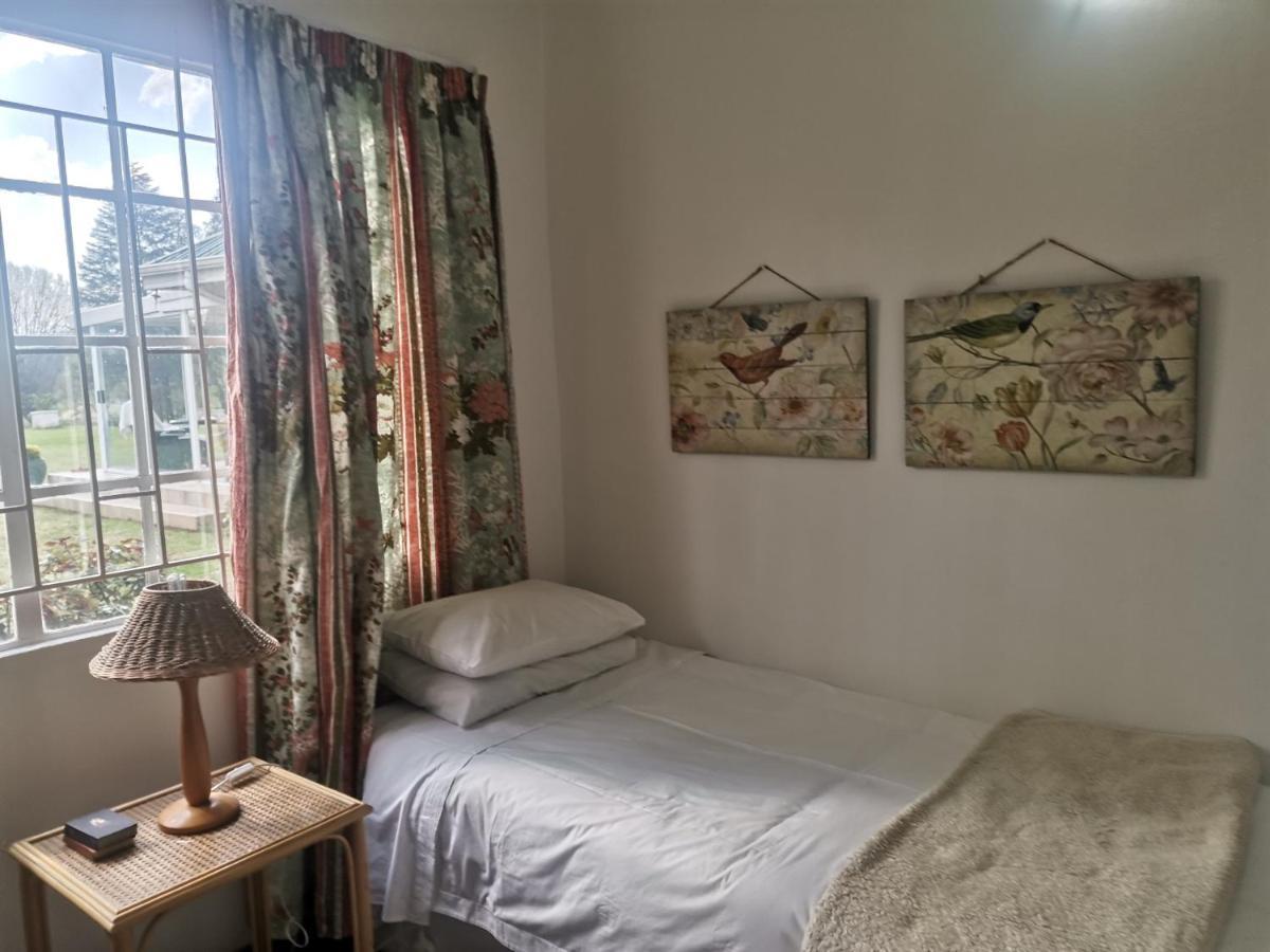 Sani Window B&B And Self Catering Underberg Exterior foto